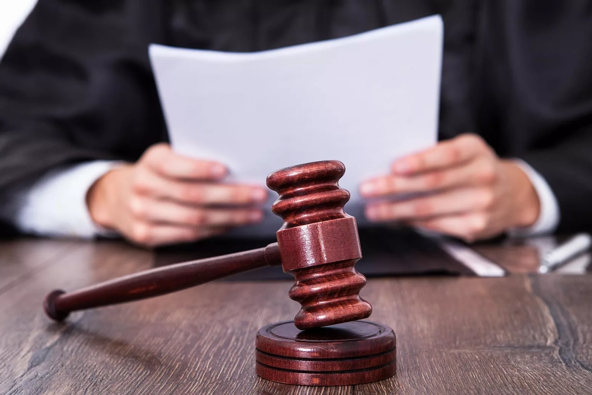 254 milyon manatlıq CİNAYƏT: "Ailəm əsrlərdir, Bakıda yaşayır, beş-altı avtomobil niyə almayım ki?"