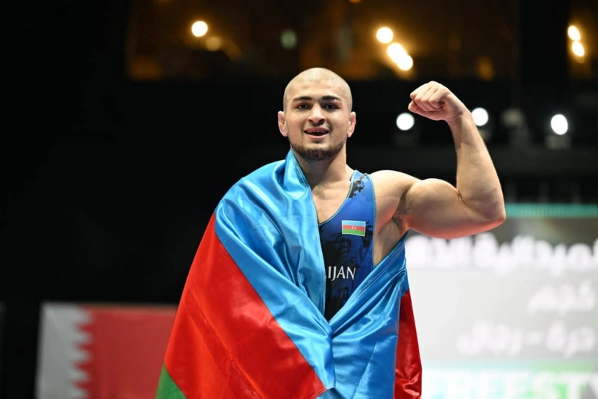 Arseniy Djioyev: "Azərbaycan bayrağının ən yüksəyə qalxmasına görə qürurlanıram"