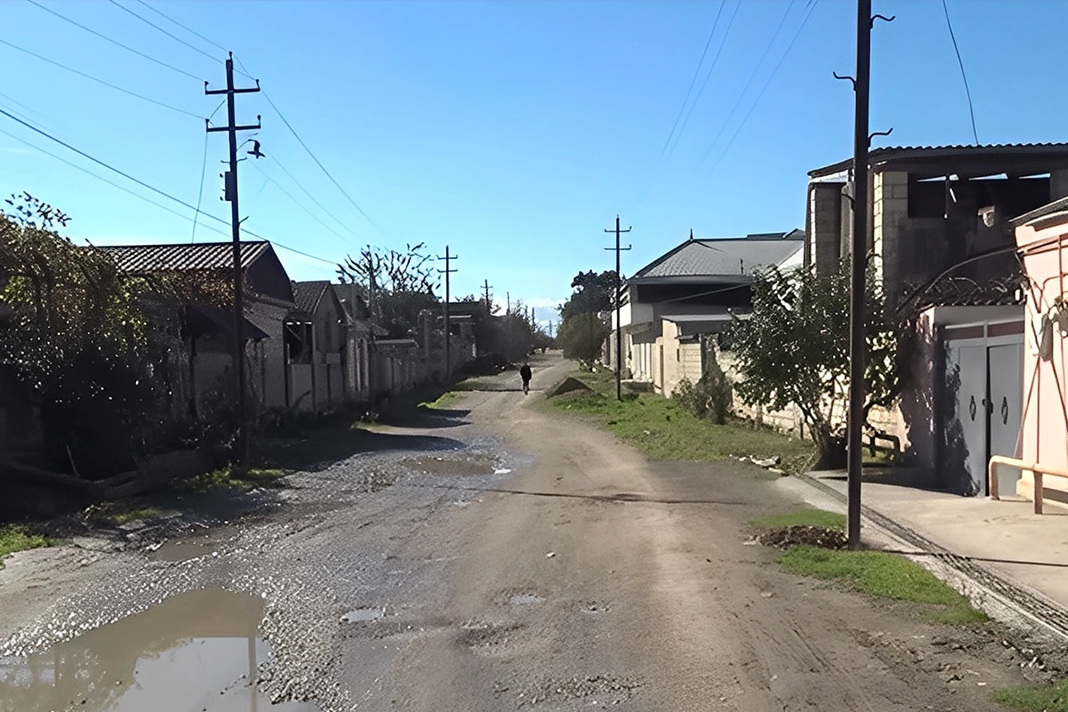 "Dedi ki, kişilərlə danışırsan, bıçağı soxdu anasına" - Xaçmazdakı qətlin TƏFƏRRÜATI