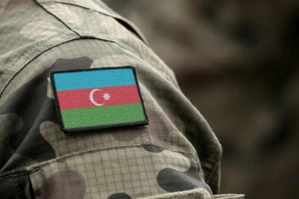 Həqiqi hərbi xidmətdə olmağın yaş həddi ilə bağlı DƏYİŞİKLİK