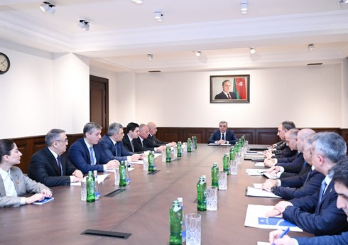 Korrupsiyaya qarşı mübarizə üzrə Komissiyanın iclası keçirilib, yeni üzvləri təqdim olunub