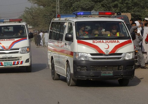 Pakistanda iki avtobus qəzasında 34 nəfər ölüb