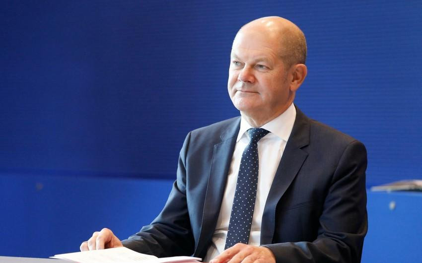 Şolts: Ukrayna Kursk vilayətində hücuma gizli şəkildə hazırlaşıb