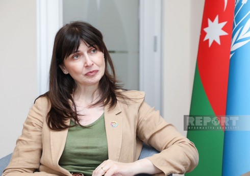 Vladanka Andreyeva yeni ilin ilk günündə Bakı gəzintisindən fotolar paylaşıb